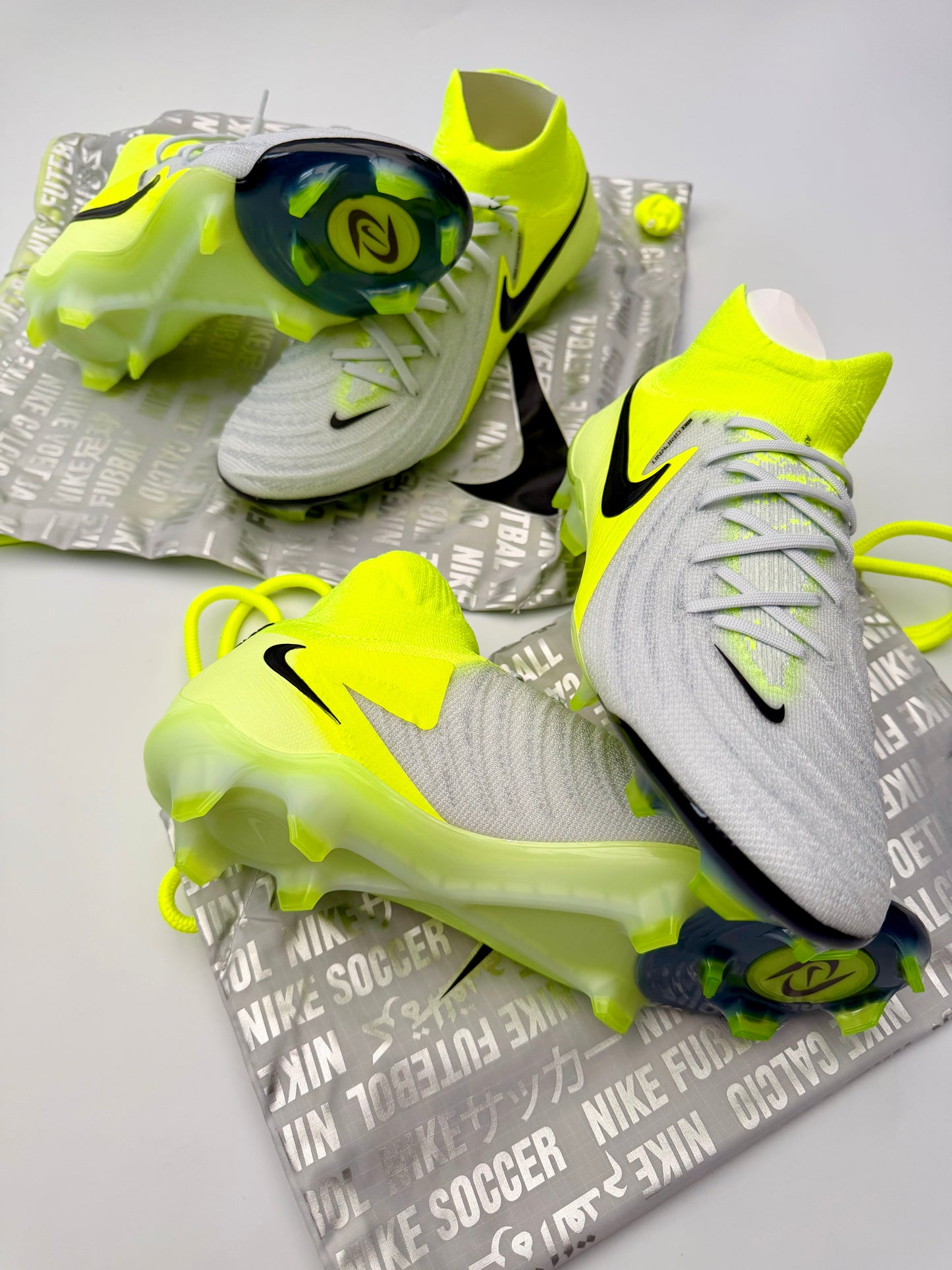 Nike Phantom Luna II Elite FG Metallic Silver/Black-Volt