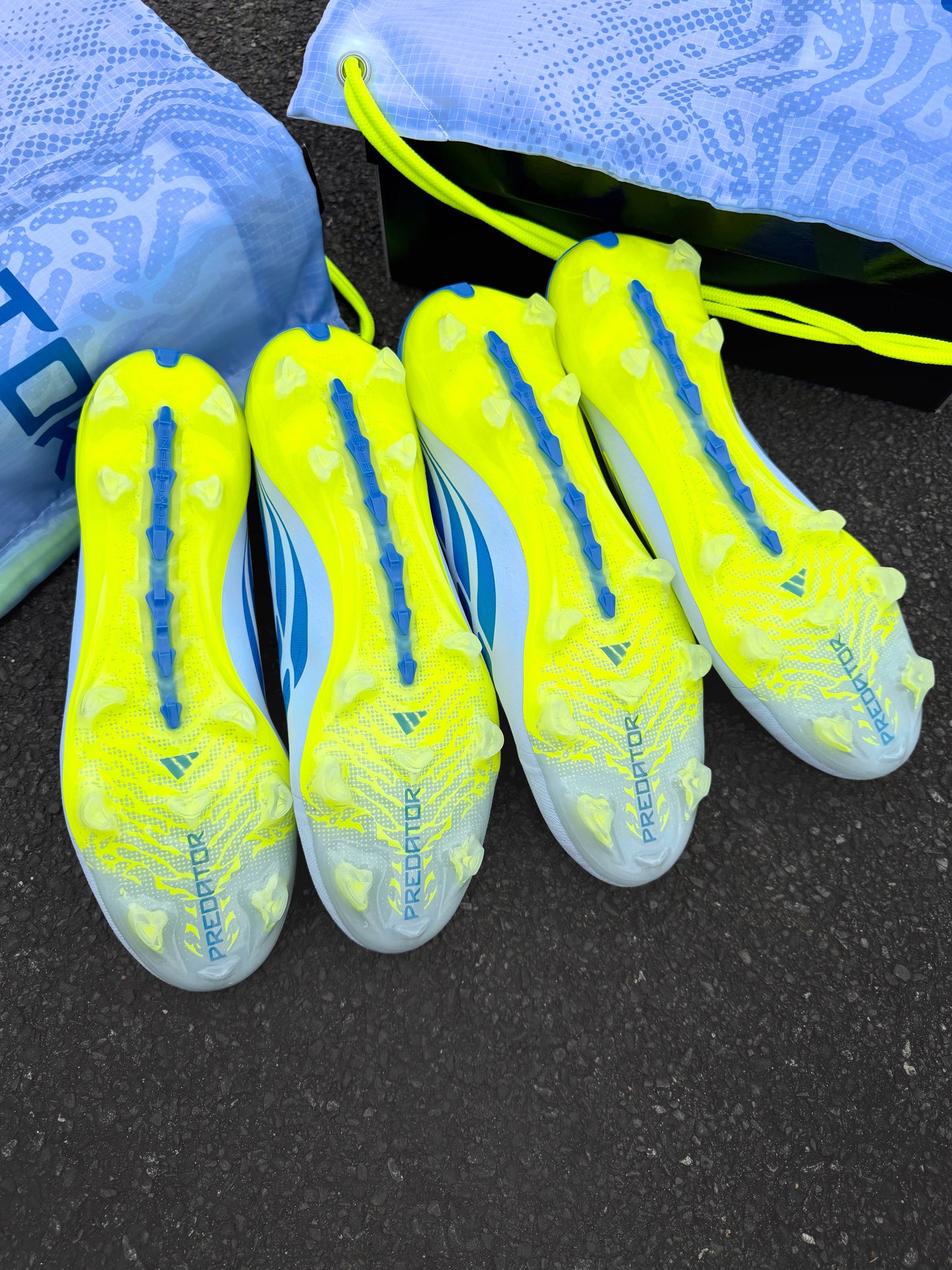 Adida Predator Elite Laceless 'Ice Cold Precision' Crystal Sky/Ray Blue/Team Solar Yellow