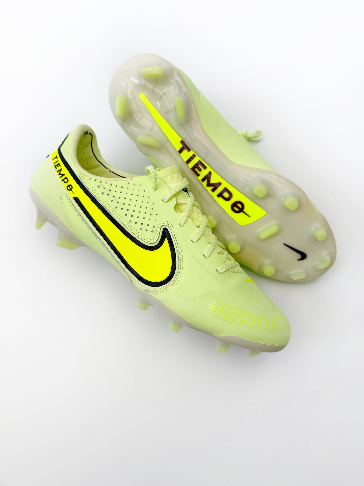 Nike Tiempo Legend 9 Elite FG 'Luminous Pack' Barely Volt / Summit White / Volt