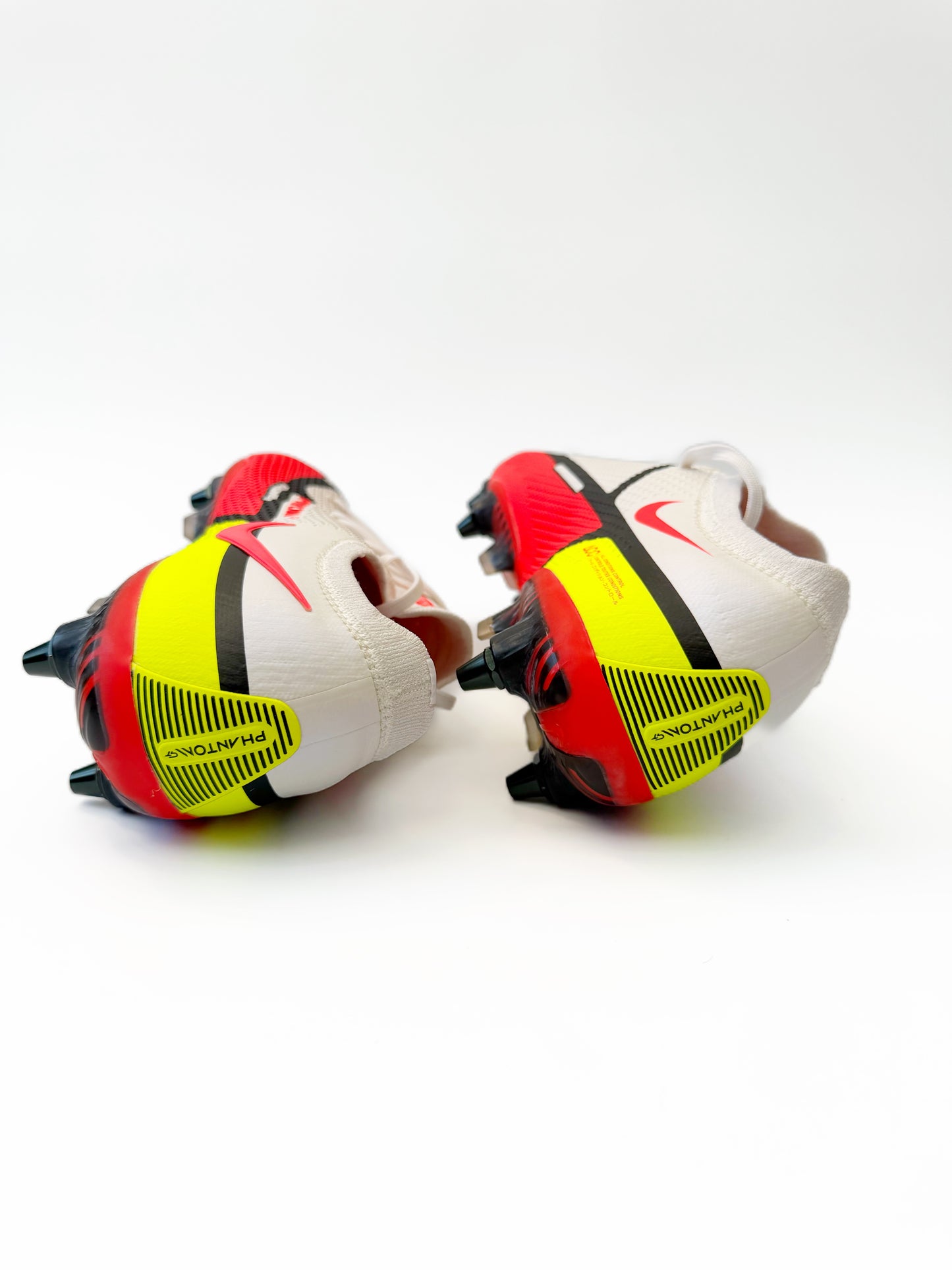 Nike Phantom GT2 SG ELITE 'Motivation' - White/Bright Crimson/Volt/Black' (Made in Bosnia)