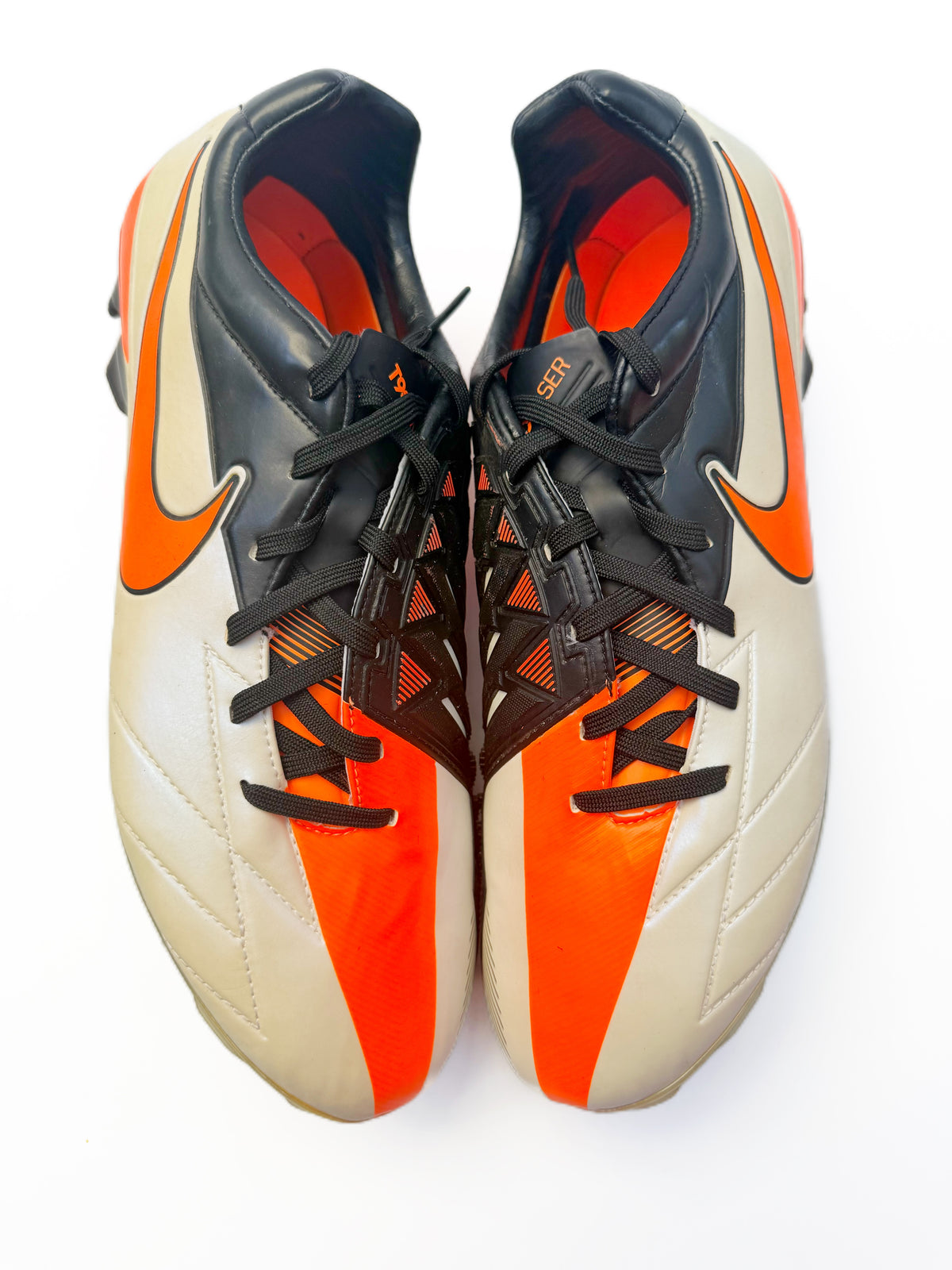 NIKE Total 90 T90 Laser 4 FG - White / Total Orange / Black