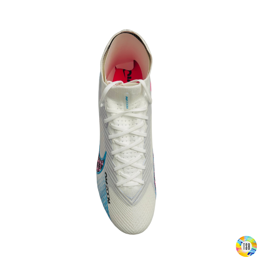 Mercurial superfly 2025 pink and white
