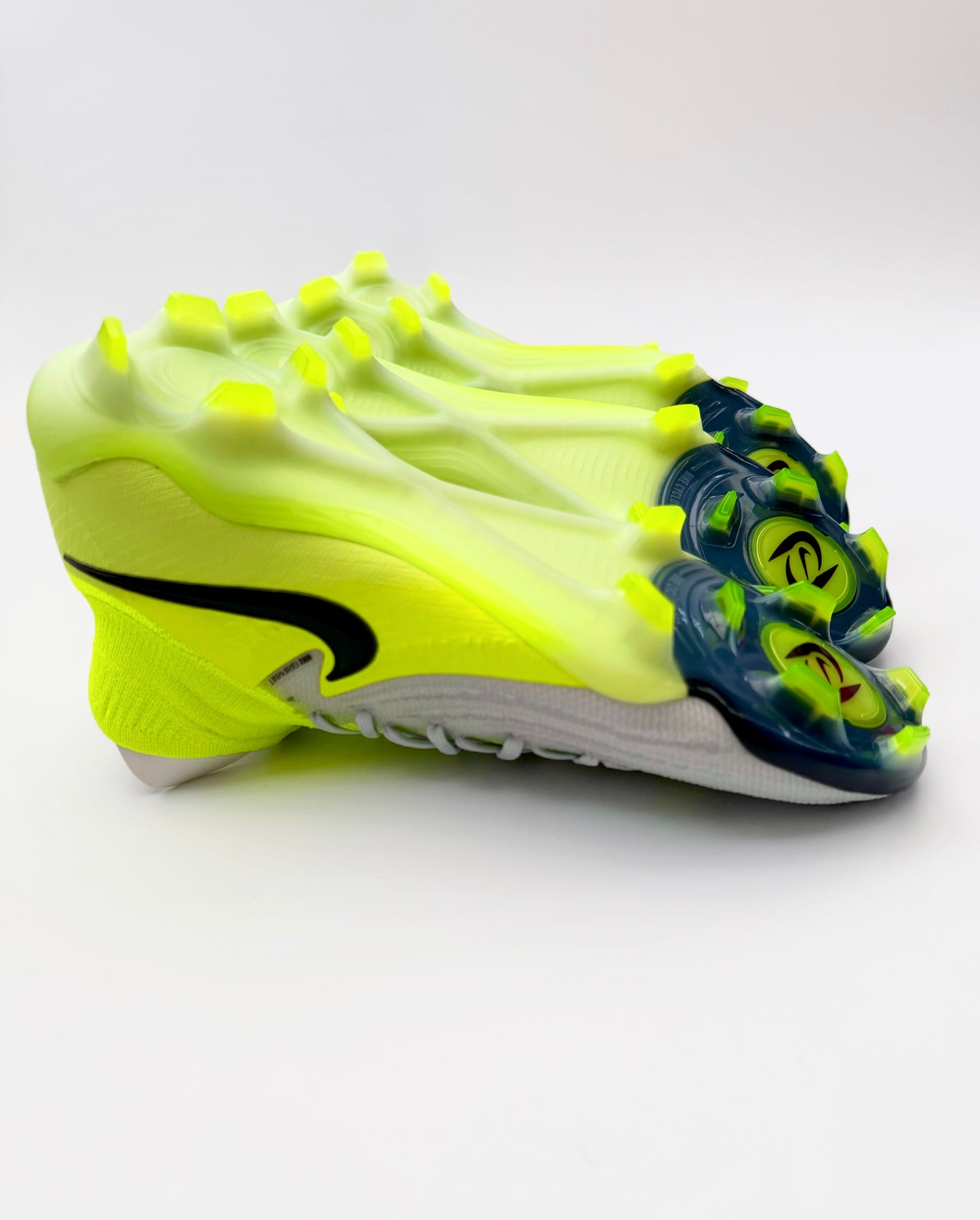 Nike Phantom Luna II Elite FG Metallic Silver/Black-Volt
