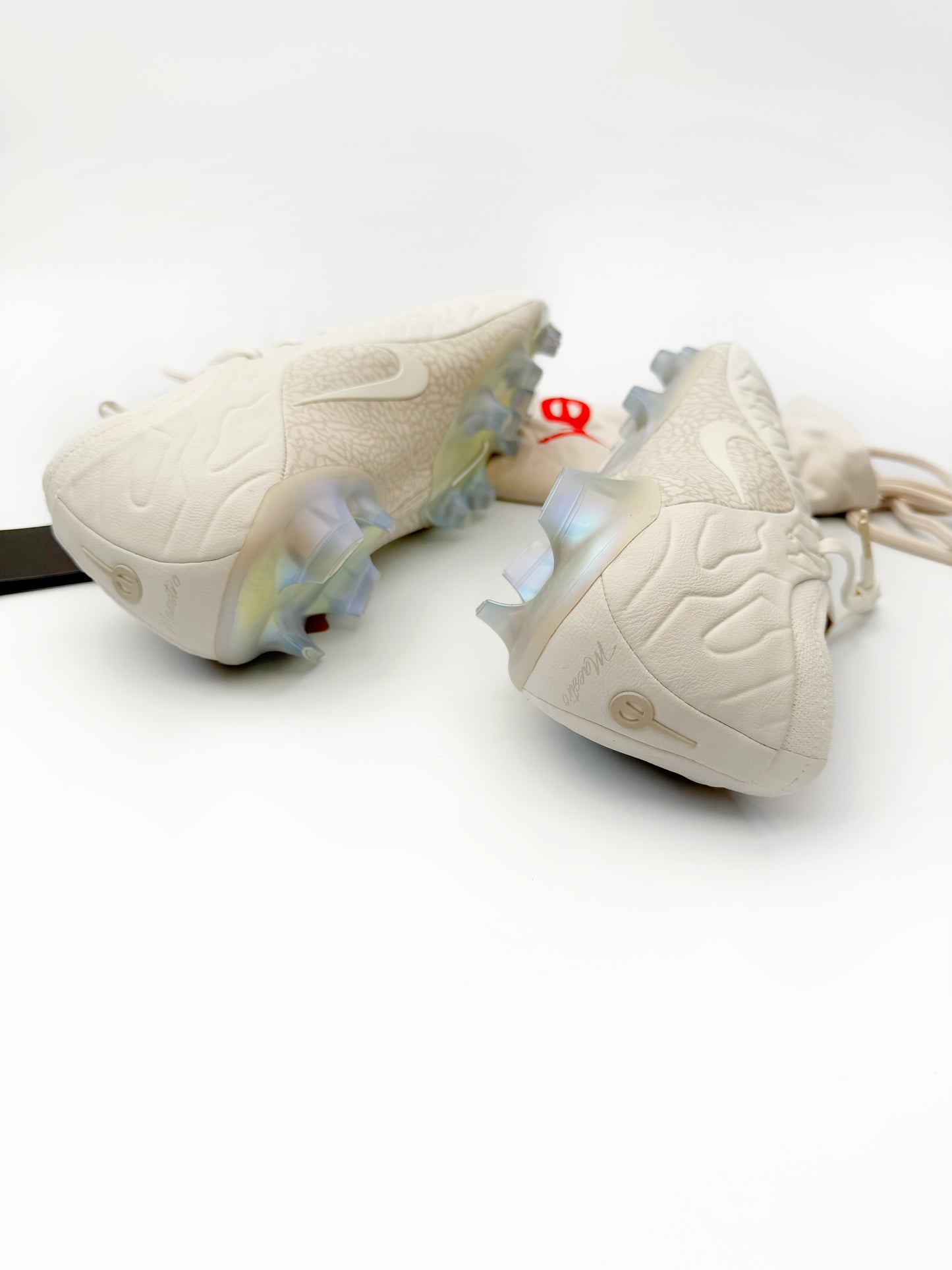 Nike Jordan Tiempo Maestro Elite SE FG - Sail/Infrared 23