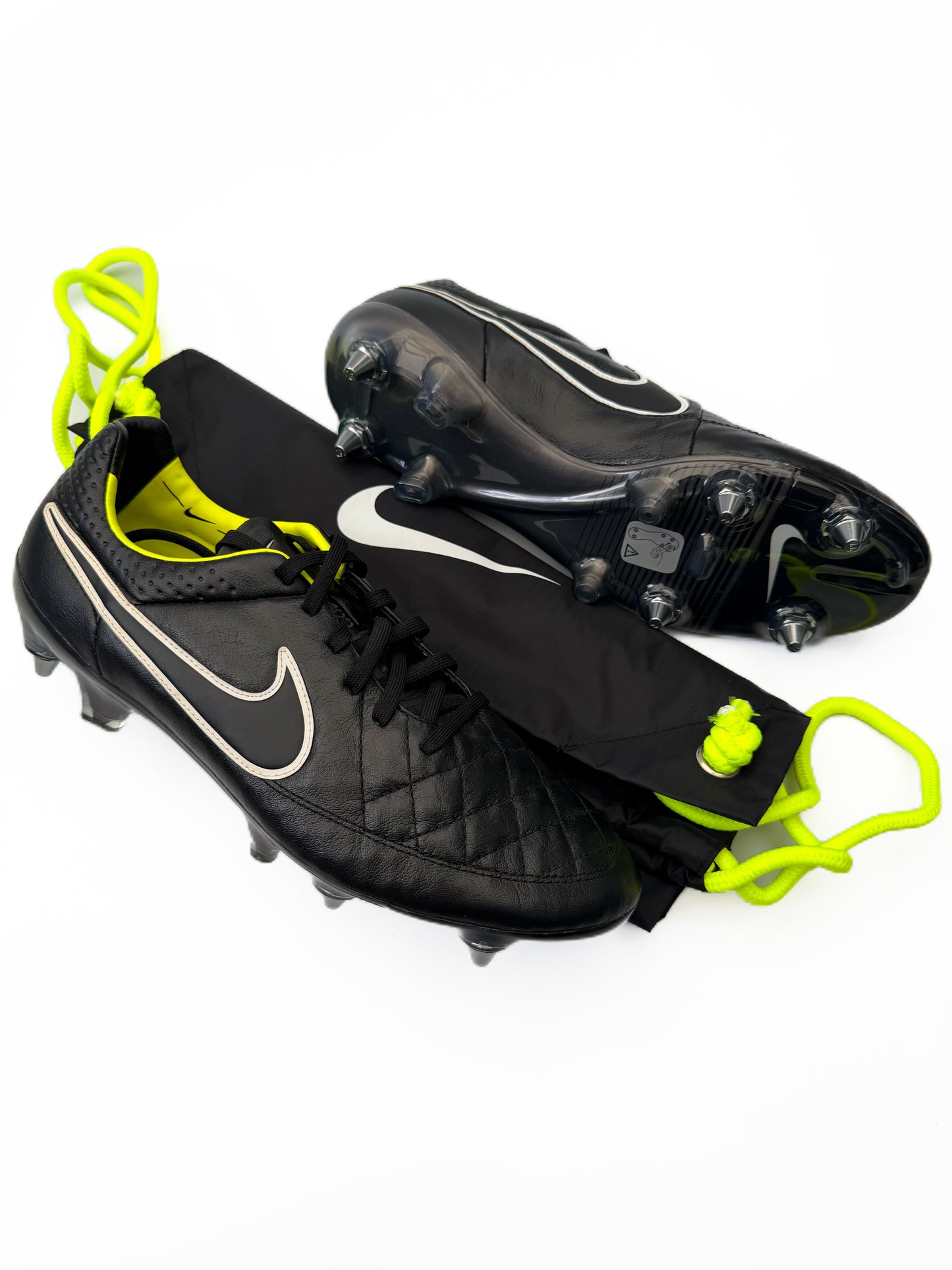 Nike Tiempo Legend 5 SG-Pro 'Black Volt'