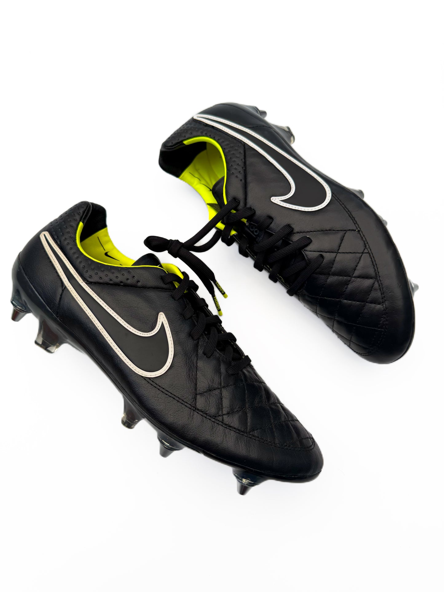 Nike Tiempo Legend 5 SG-Pro 'Black Volt'