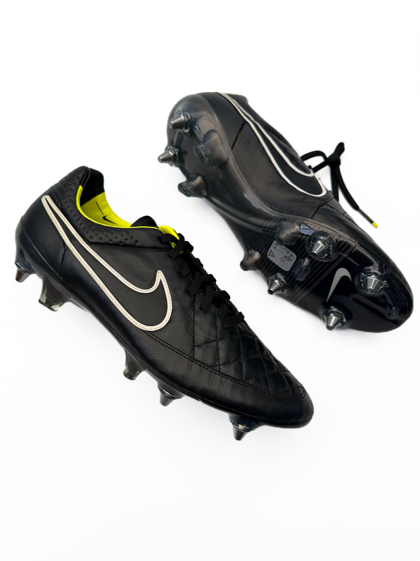 Nike Tiempo Legend 5 SG-Pro 'Black Volt'