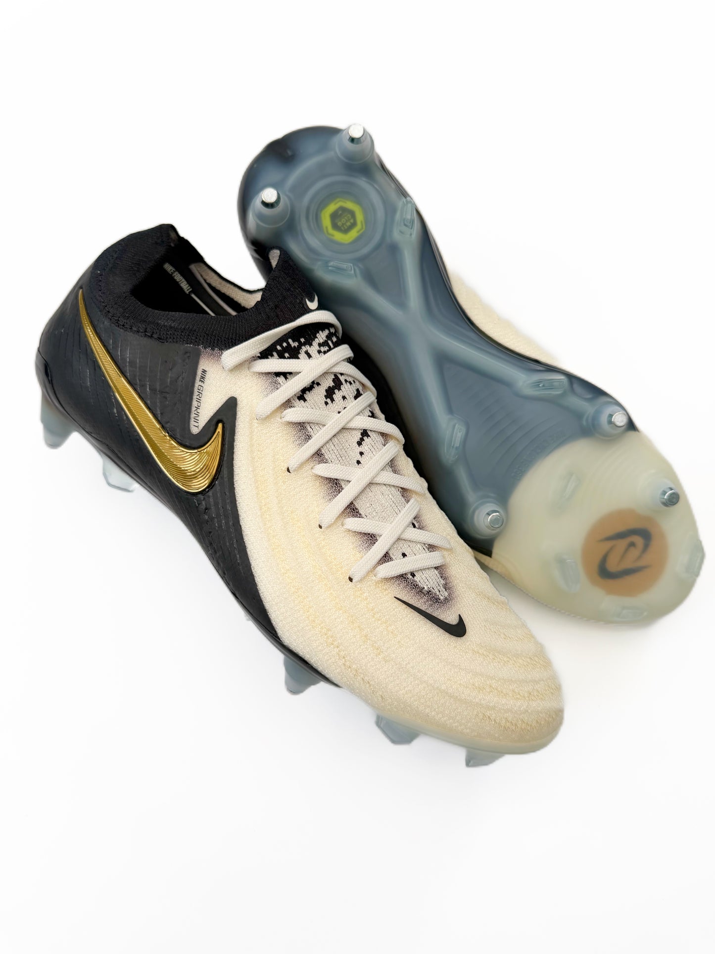 Nike Phantom GX 2 Elite SG-Pro Anti Clog - White/Metallic Gold Coin/Black