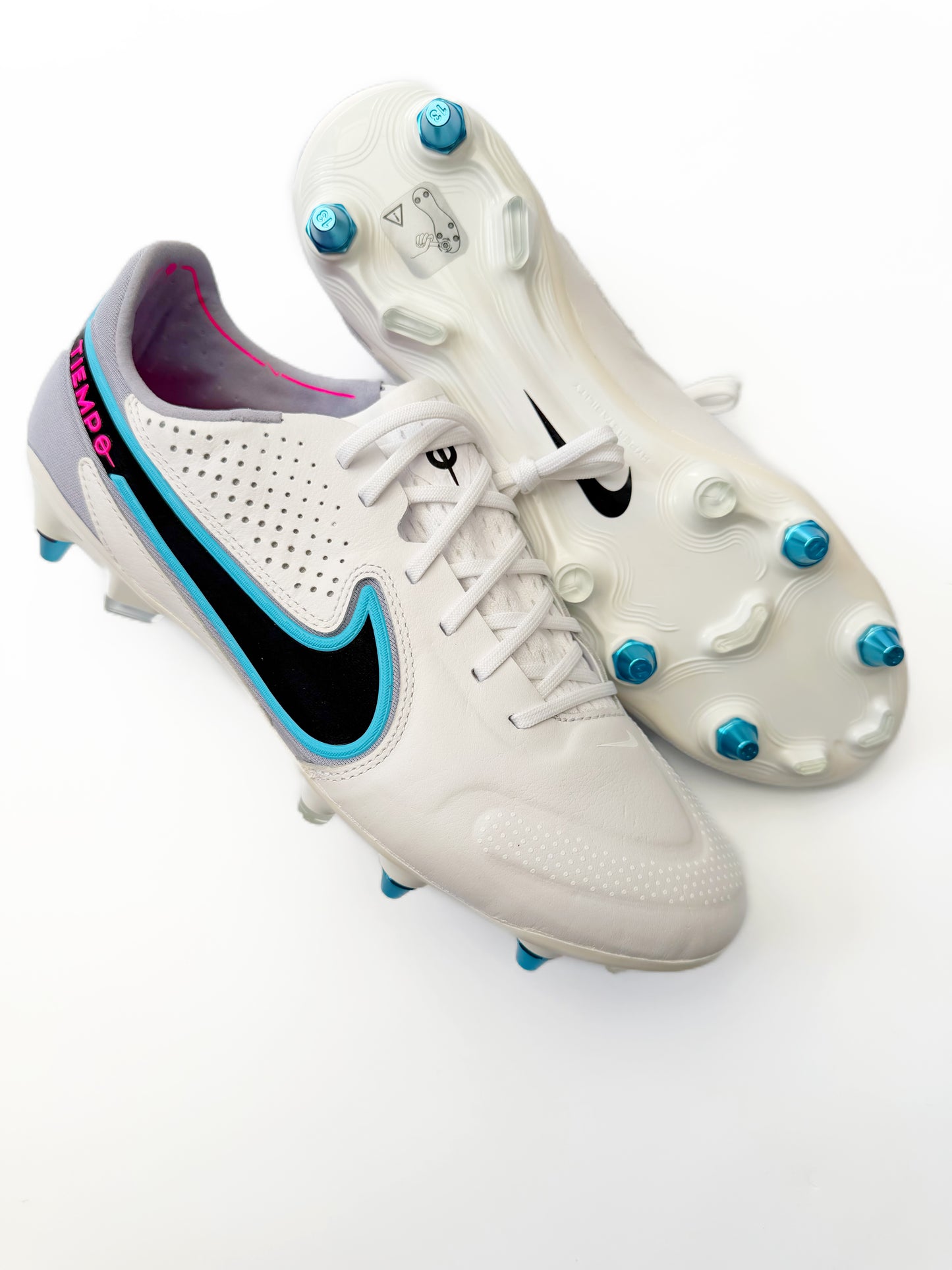 Tiempo Legend 9 Elite SG-Pro Blast Pack White/Baltic Blue/Pink Blast