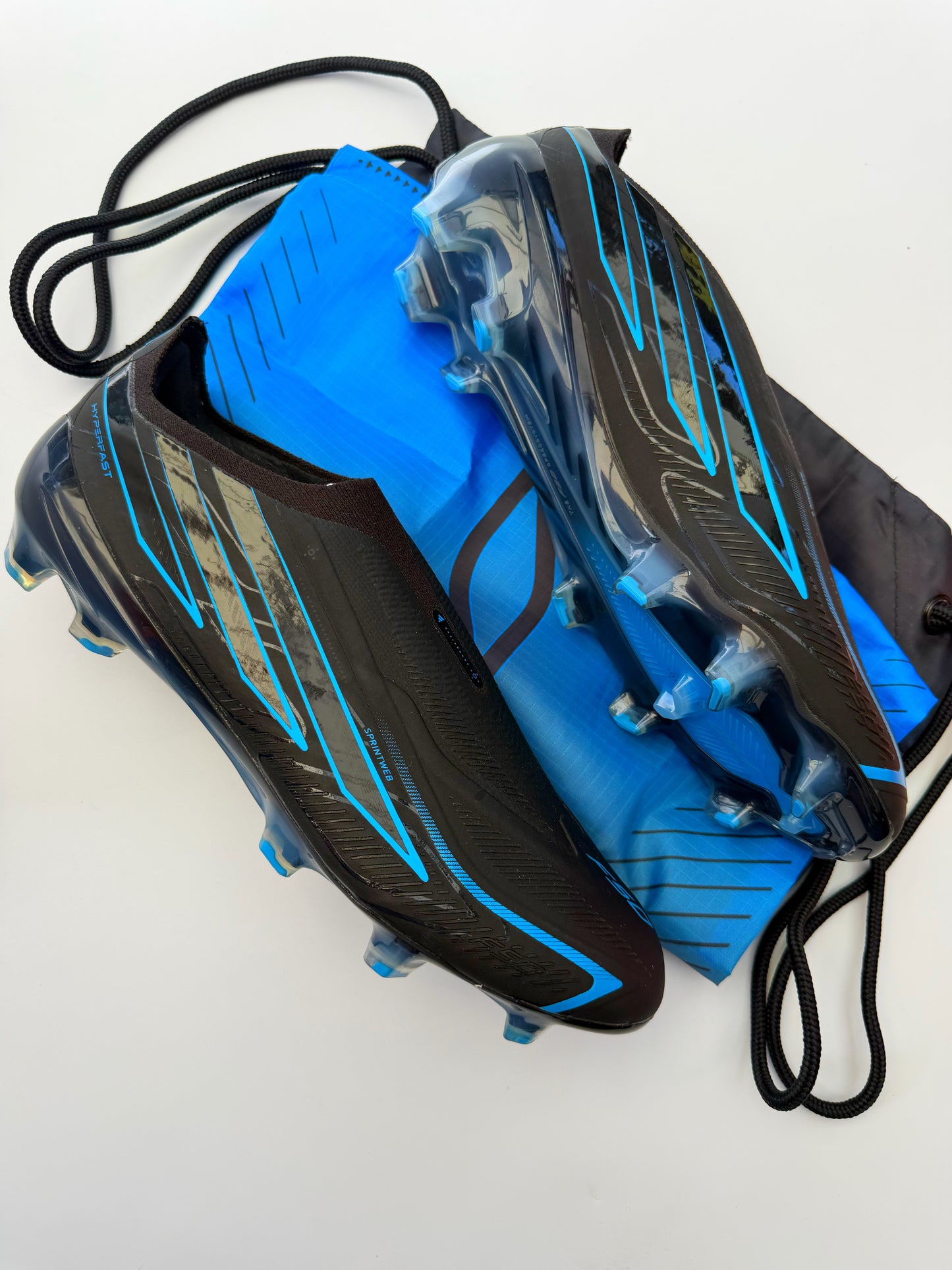 Adidas F50 Hyperfast Elite Laceless FG Core Black/Core Black/Lucid Ray Blue