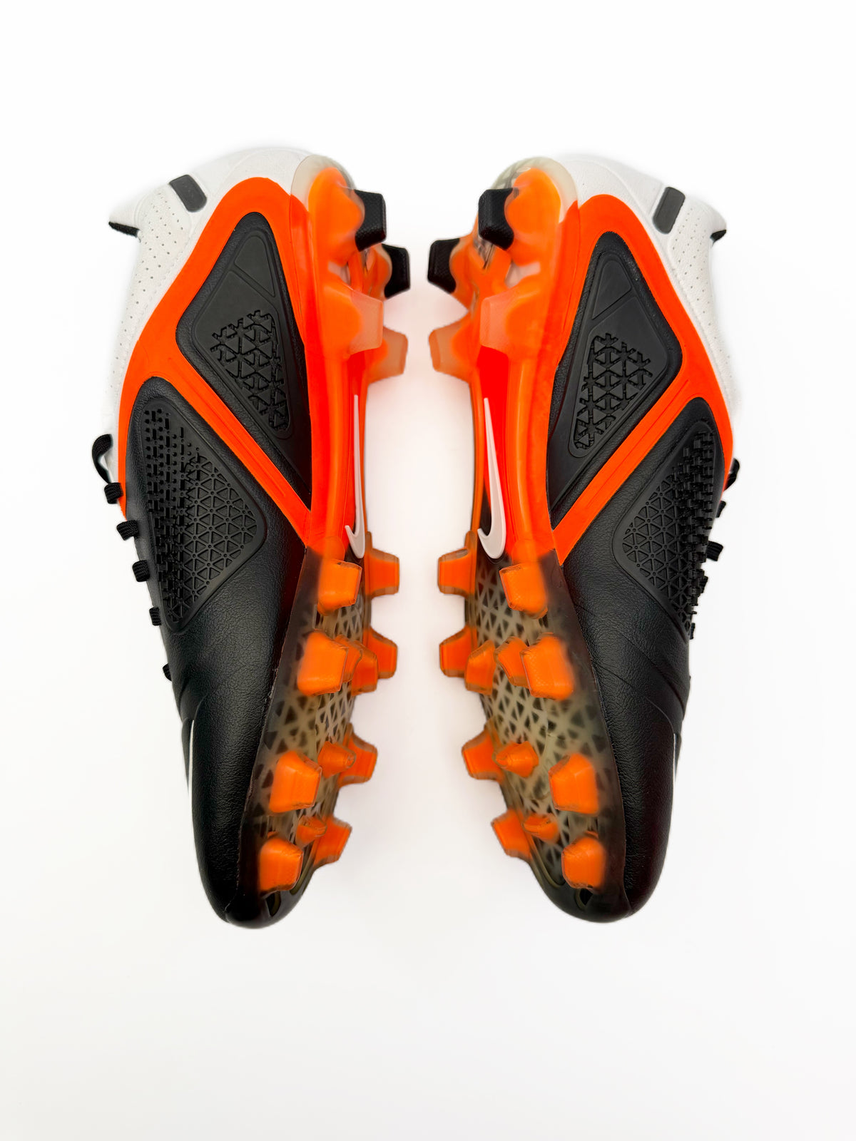 Nike CTR360 Maestri 2 FG 'Black Orange'