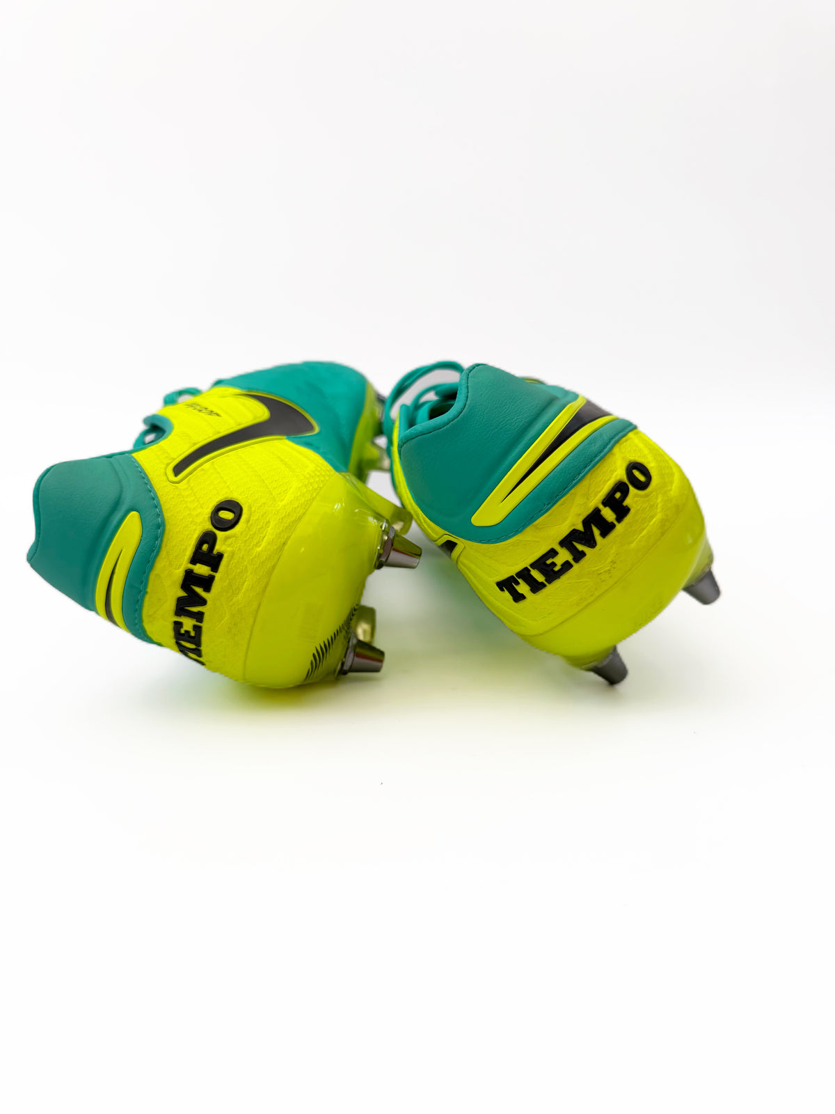 Nike Tiempo Legend 6 SG-PRO Elite 'Clear Jade/Black/Volt