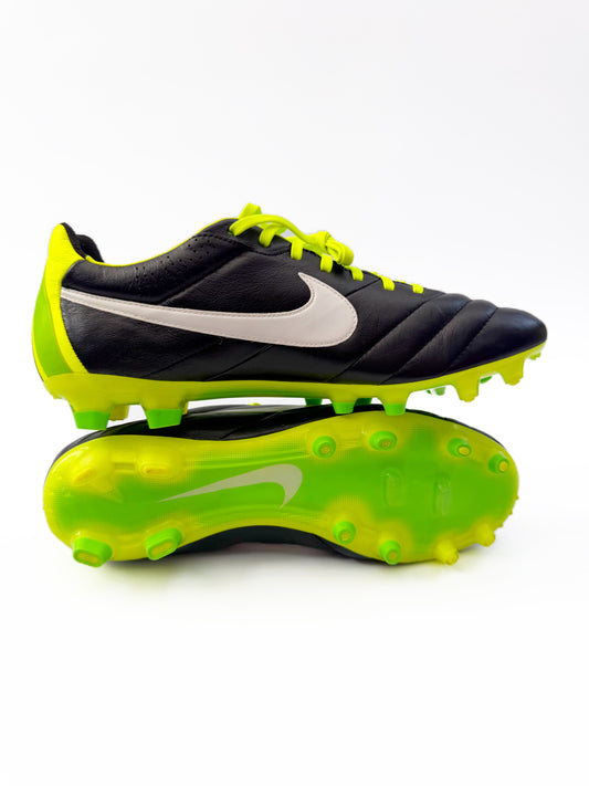 Nike Tiempo Legend 4 FG Black/White/Electric Green