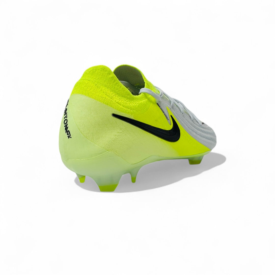 Nike Phantom GX 2 Elite FG Metallic - Silver/Black/Volt