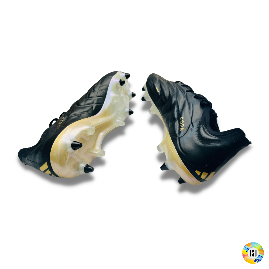 Copa Pure.1 (+) Limited edition SG - Core Black / Cloud White / Gold Metallic - TopSpecBoots