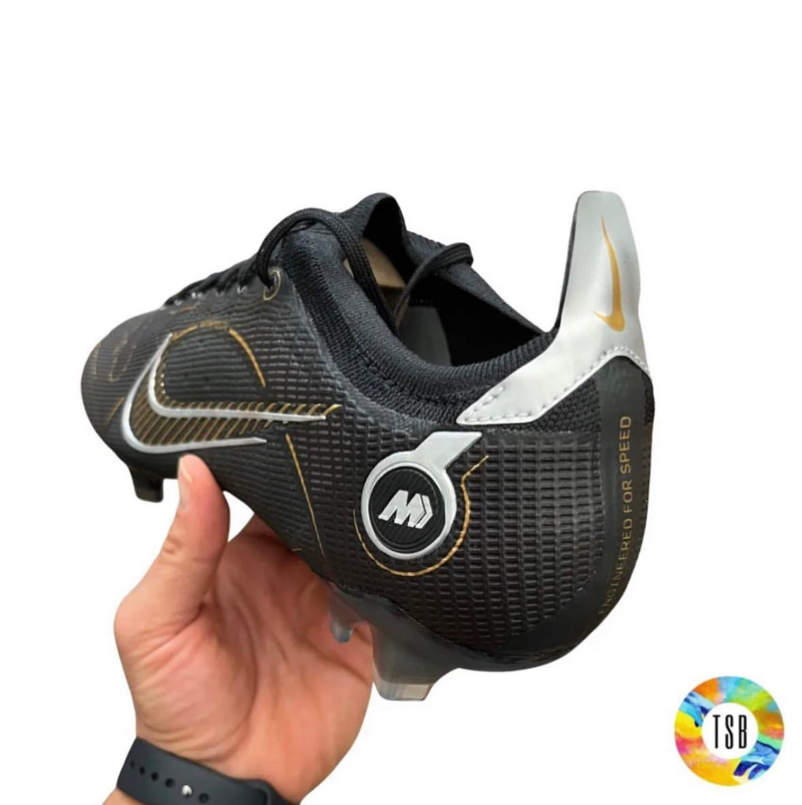 Mercurial vapor black hot sale and gold